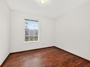 11811 Rowan, Houston TX 77072
