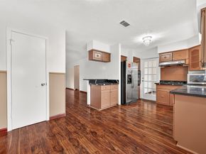 11811 Rowan, Houston TX 77072