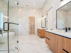 7218 Schiller Street, Houston TX 77055