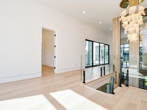7218 Schiller Street, Houston TX 77055