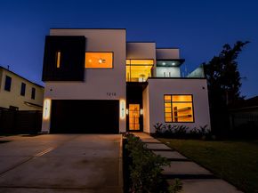 7218 Schiller Street, Houston TX 77055