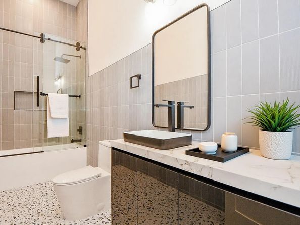 7218 Schiller Street, Houston TX 77055