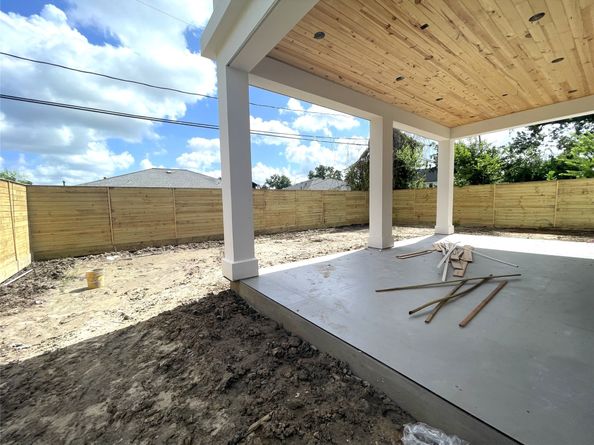 7218 Schiller Street, Houston TX 77055