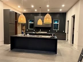7218 Schiller Street, Houston TX 77055
