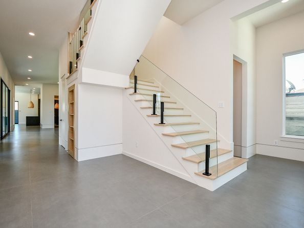 7218 Schiller Street, Houston TX 77055