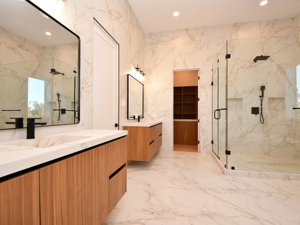 7218 Schiller Street, Houston TX 77055