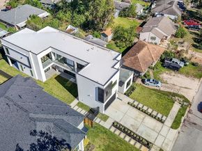 7218 Schiller Street, Houston TX 77055