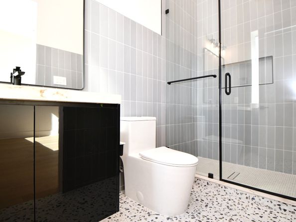 7218 Schiller Street, Houston TX 77055