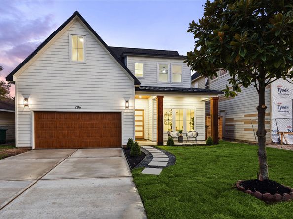 206 Milwaukee Street, Houston TX 77009