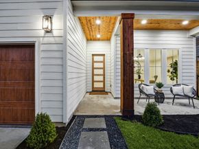 206 Milwaukee Street, Houston TX 77009