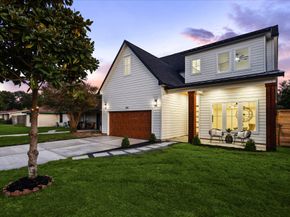 206 Milwaukee Street, Houston TX 77009