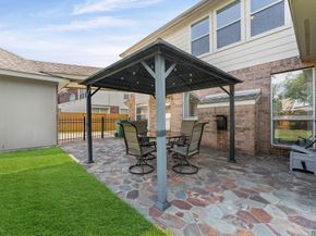 1615 Noble Pointe Drive, Spring TX 77379