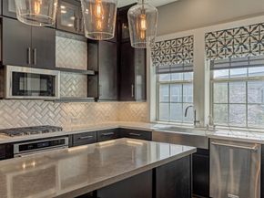 9627 Towne Lake Parkway, Cypress TX 77433