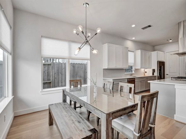 8706 Ojeman Creek Lane, Houston TX 77055