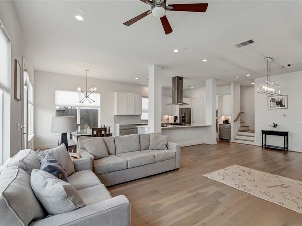 8706 Ojeman Creek Lane, Houston TX 77055