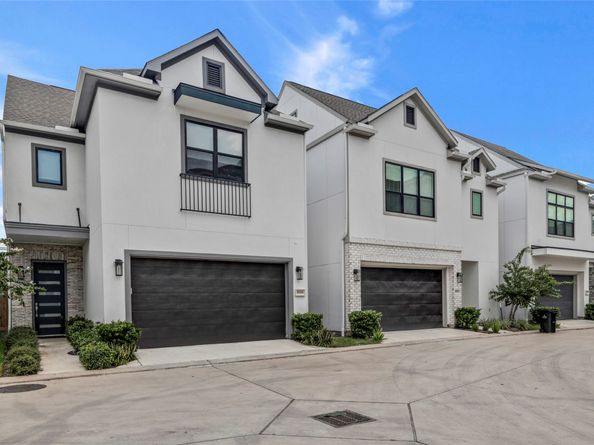 8706 Ojeman Creek Lane, Houston TX 77055