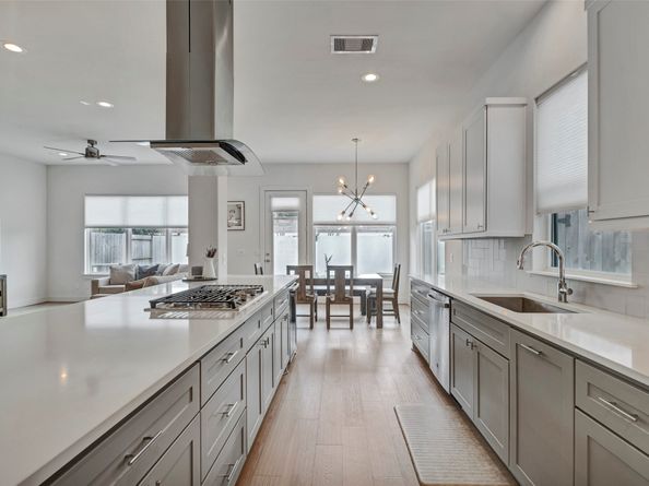8706 Ojeman Creek Lane, Houston TX 77055