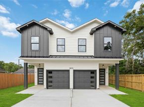 8015 Venus Street A/B, Houston TX 77088