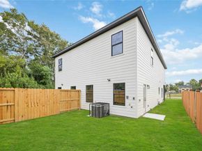 8015 Venus Street A/B, Houston TX 77088