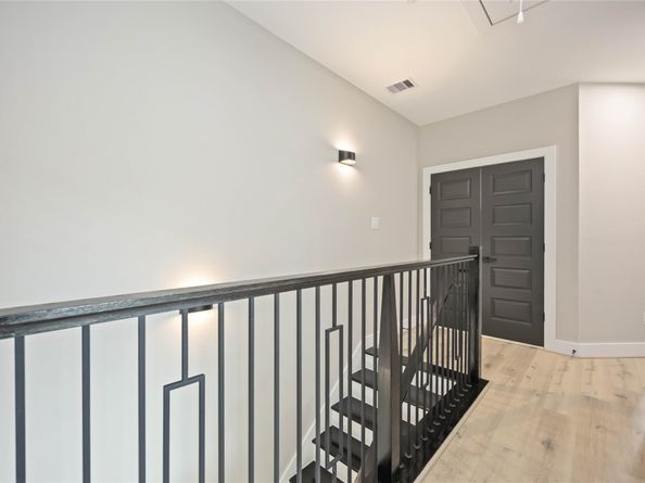 8015 Venus Street A/B, Houston TX 77088