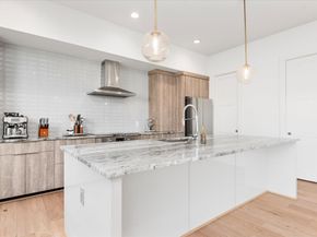 5203 Texas Street, Houston TX 77011
