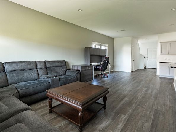 24418 Saddlestone Green Drive, Spring TX 77373