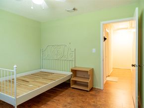 8923 Hendon Lane, Houston TX 77036