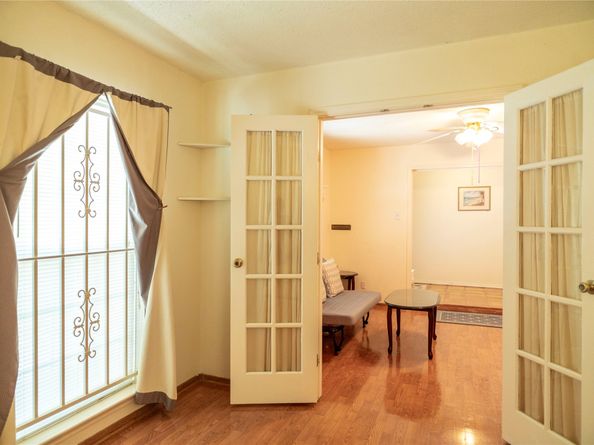 8923 Hendon Lane, Houston TX 77036