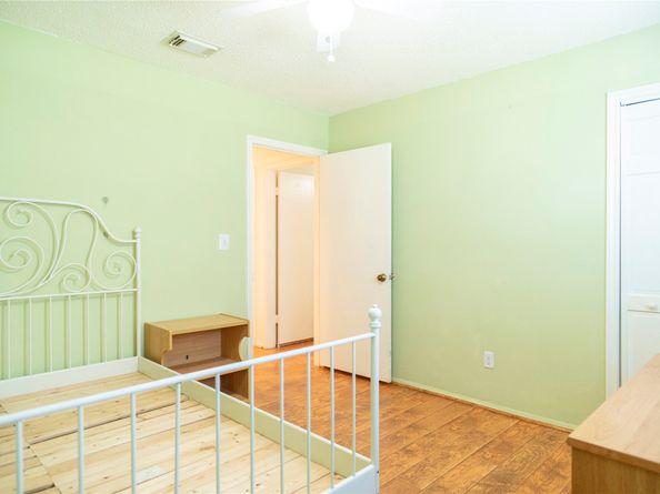 8923 Hendon Lane, Houston TX 77036