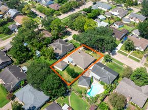 8923 Hendon Lane, Houston TX 77036
