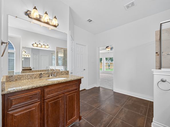 1840 Leela Springs Drive, Conroe TX 77304