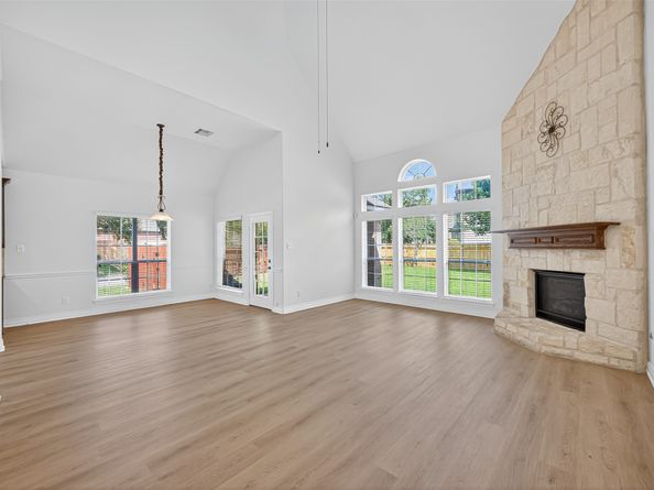 1840 Leela Springs Drive, Conroe TX 77304
