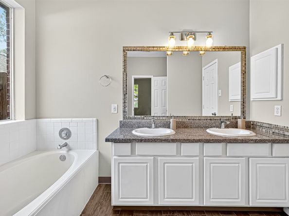 18318 Maple Mill Drive, Cypress TX 77429