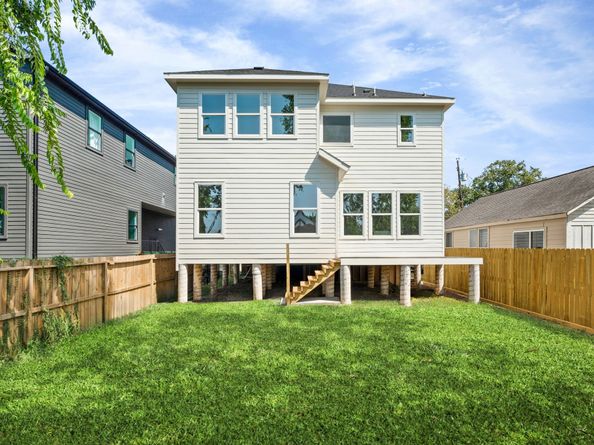 1103 E 37th Street, Houston TX 77022