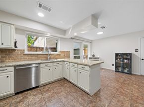 215 E Rainbow Ridge Circle, Spring TX 77381