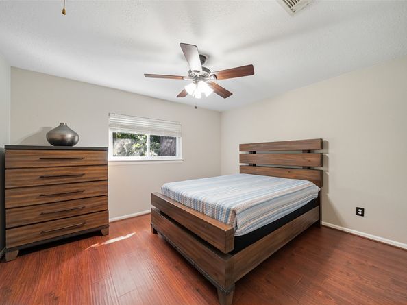 215 E Rainbow Ridge Circle, Spring TX 77381