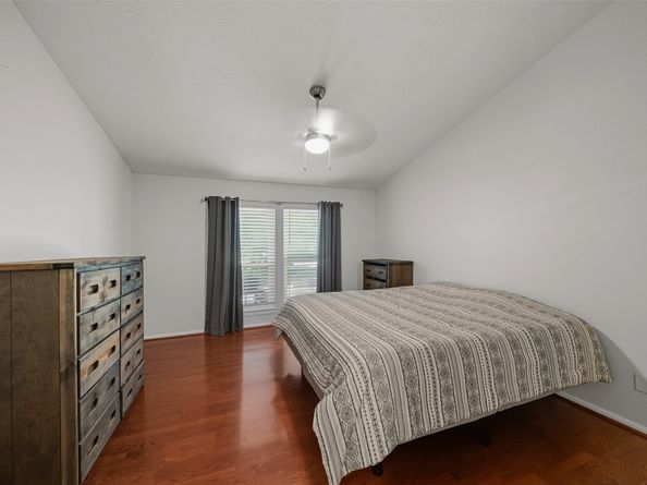 215 E Rainbow Ridge Circle, Spring TX 77381