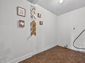 5223 Clay Street, Houston TX 77023