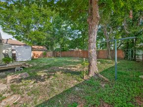 5223 Clay Street, Houston TX 77023