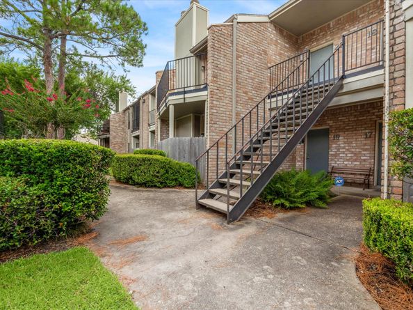 8100 Cambridge Street 19, Houston TX 77054