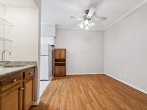 8100 Cambridge Street 19, Houston TX 77054