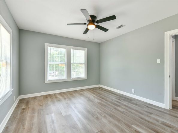 4611 Schroeder Street, Houston TX 77011