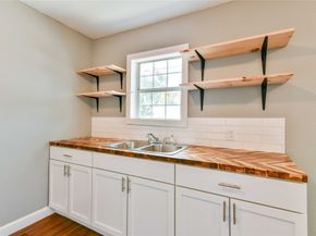 4611 Schroeder Street, Houston TX 77011