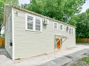 4611 Schroeder Street, Houston TX 77011