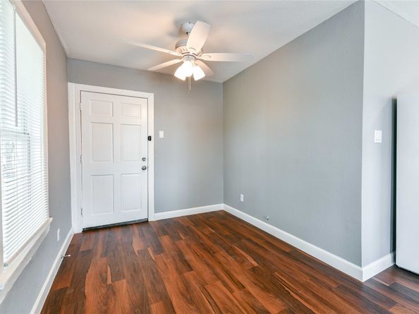 4611 Schroeder Street, Houston TX 77011