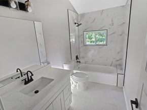 8454 Blankenship Drive, Houston TX 77080