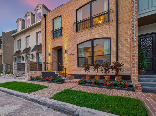 7604 Del Monte Drive, Houston TX 77063