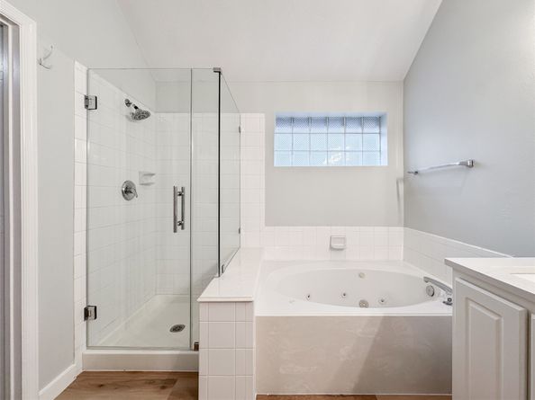 27 Auburn Path Drive, The Woodlands TX 77382