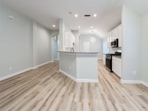 27 Auburn Path Drive, The Woodlands TX 77382