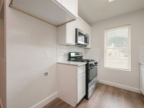 12111 Jutland Road, Houston TX 77048